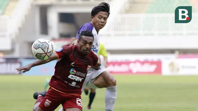 Foto: Melihat Duel Sengit Terens Puhiri Vs Edo Febriansyah Saat Borneo Fc Melawan Persita Tangerang di BRI Liga 1