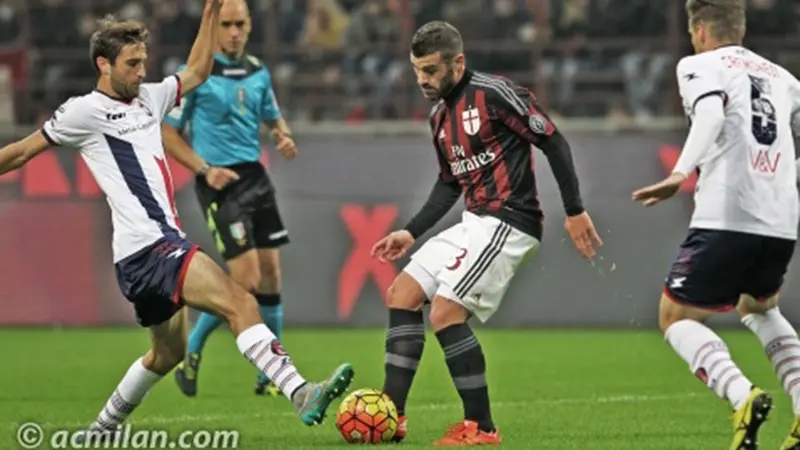 AC Milan Menang Telak 3-1 Atas Crotone