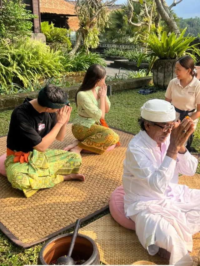 Honeymoon Enzy Storia dan Molen Kasetra