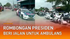 Rombongan RI-1 menepi untuk ambulans lebih leluasa dan cepat mengantar pasien.