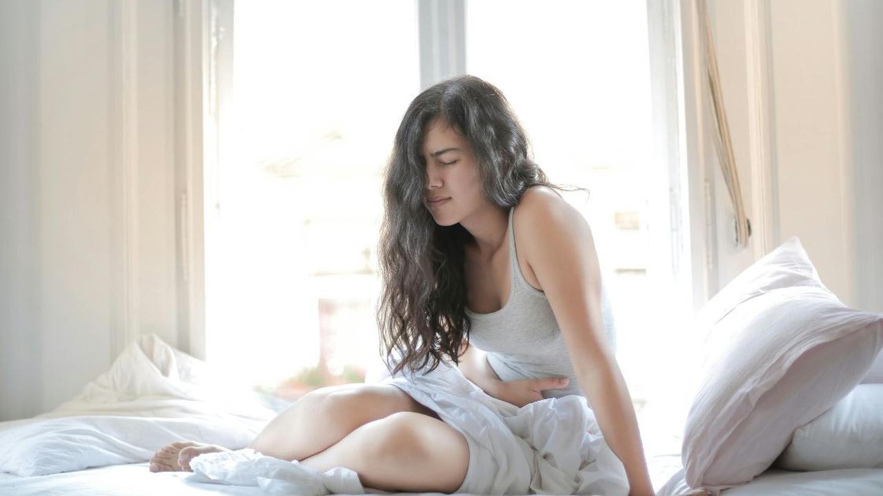 Gejala PMS Ganggu Aktivitas Harianmu? Yuk, Atasi dengan Sido Muncul Natural Female Balance