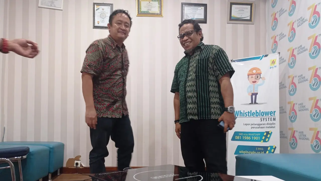 Sekitar 2000 orang warga Kota Kendari mulai beralih ke kompor listrik mengikuti arahan Presiden Joko Widodo.(Liputan6.com/Ahmad Akbar Fua)