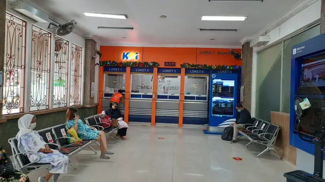 Angkutan Nataru