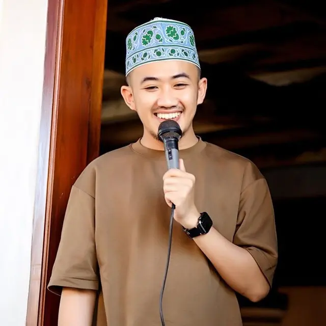 Ustaz Syam Elmarusy