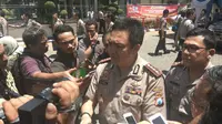 Terekam CCTV, Puluhan Pengendara Motor di Surabaya Terkena Tilang