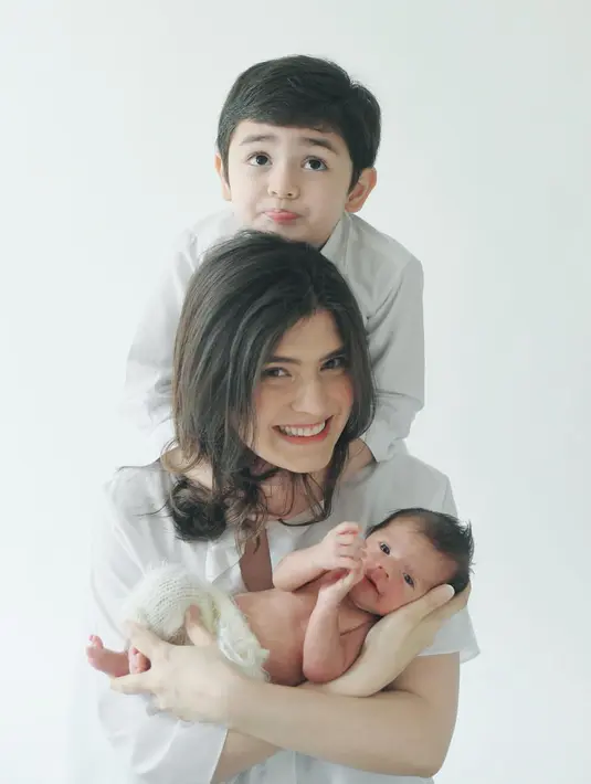 (Instagram/carissa_puteri)