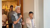Calon presiden (Capres) Ganjar Pranowo menemui Wakil Presiden ke-10 dan ke-12 Jusuf Kalla.&nbsp;(Foto:Liputan6/Nanda Perdana Putra)