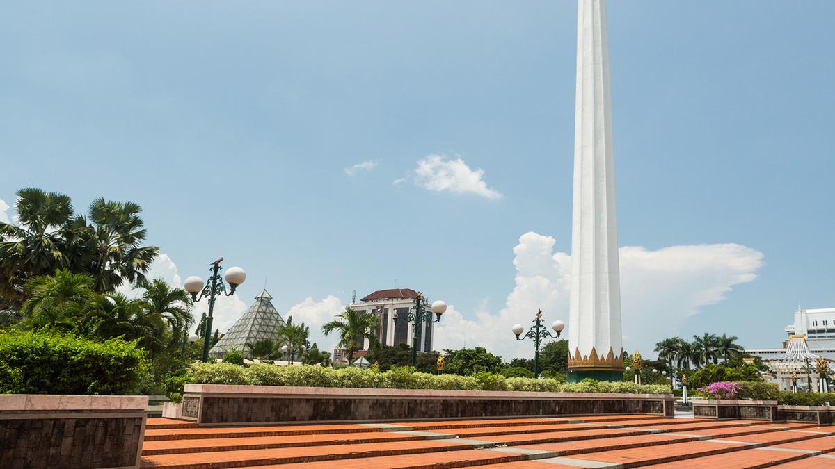 5 Patung Dan Monumen Di Surabaya, Jadi Tujuan Wisata Sejarah - Surabaya Liputan6.Com