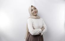 Tampil Maksimal Saat Lebaran, Ini Inspirasi Makeup yang Match dengan Warna Outfit