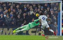 Arne Slot Berharap Kondisi Alisson Becker Fit Jelang Laga Krusial Liverpool Kontra Tottenham