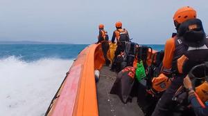 Hari Kedua Pencarian Jurnalis di Anak Krakatau, Tim SAR Ungkap Kendala di Lapangan