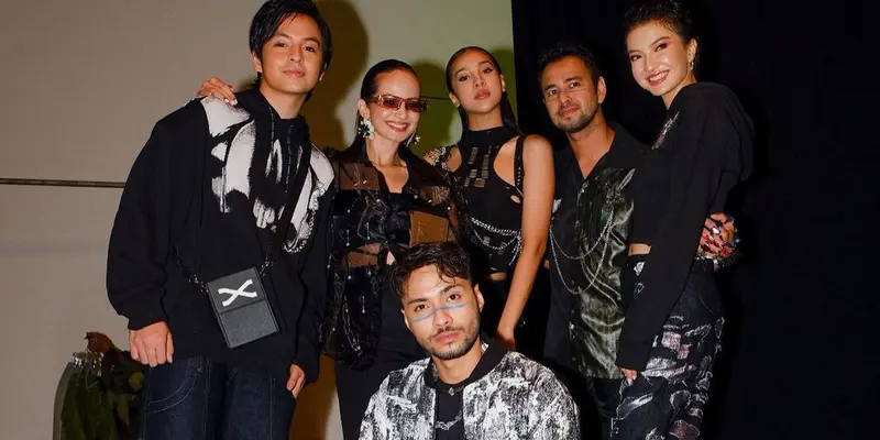 Artis yang tampil di New York Fashion Week (Foto: Instagram/@erigostore)