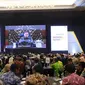 Menteri Koordinator Bidang Perekonomian Airlangga Hartarto saat menyampaikan keynote speech secara virtual dalam acara Indonesia Special Economic Zone Forum 2023 di Surabaya, Kamis (3/8/2023).