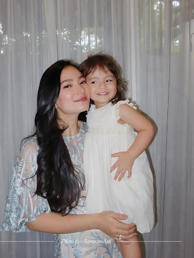 Asmirandah dan anak