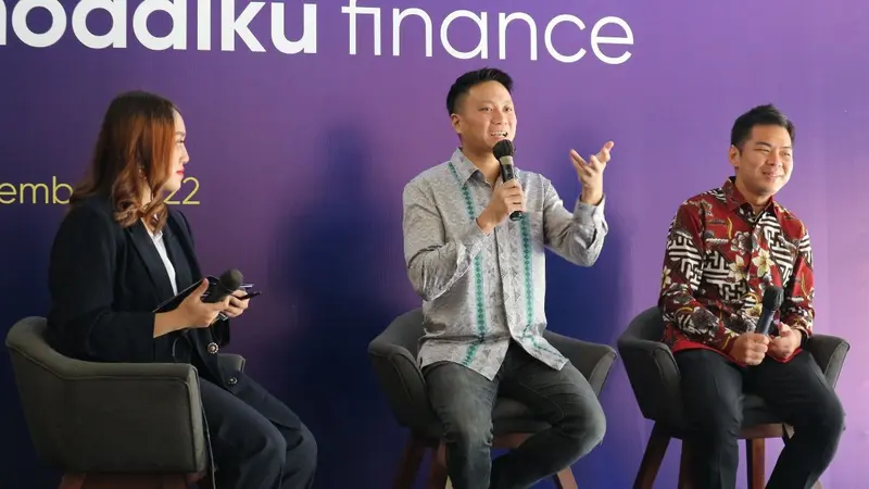Reynold Wijaya - Co-Founder & CEO Modalku, Steven Gunawan - President Director Modalku Finance.