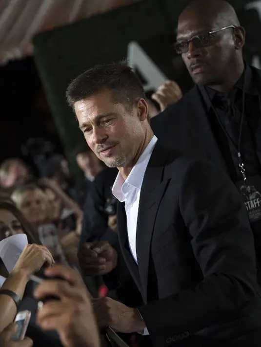 Sebelum nama Kate Hudson, terdapat sederet nama wanita yang kabarnya terlibat dalam hubungan rumah tangga Pitt dan Angelina Jolie, yaitu Marion Cotillard dan Margot Robbie. (AFP/Bintang.com)