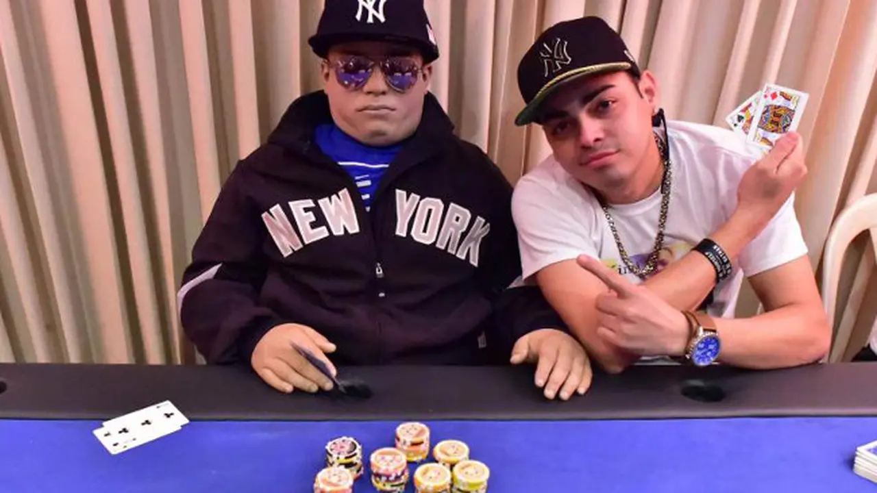 Mayat Pemain Poker yang Diawetkan