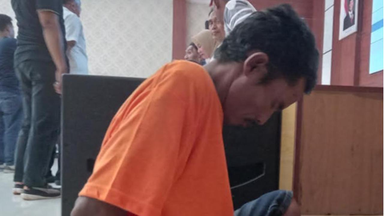 Sambil Ketakutan Cerita ke Ibu, Anak Ini Ungkap Kelakukan Bejat Ayah Tirinya hingga kini Berbadan Dua