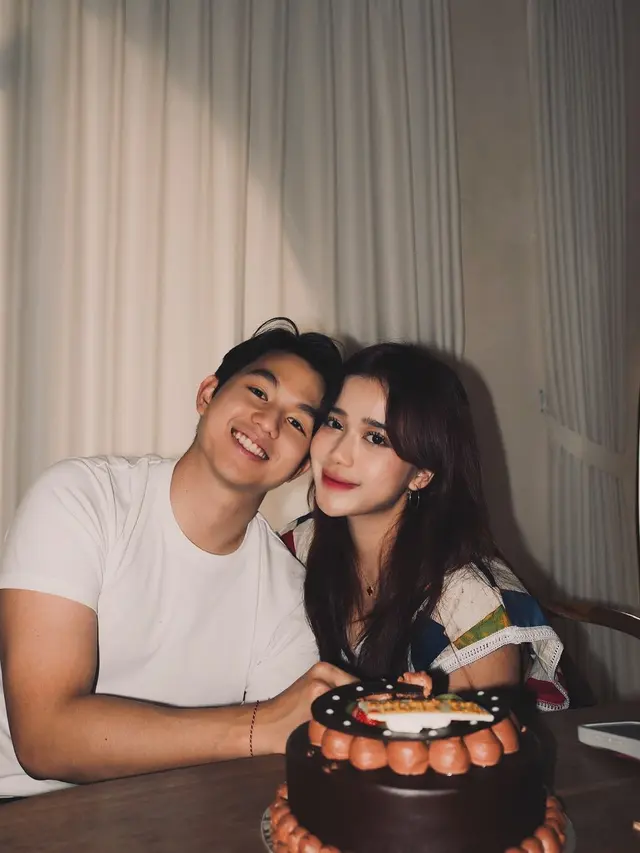 Brisia Jodie dan Jonathan Alden