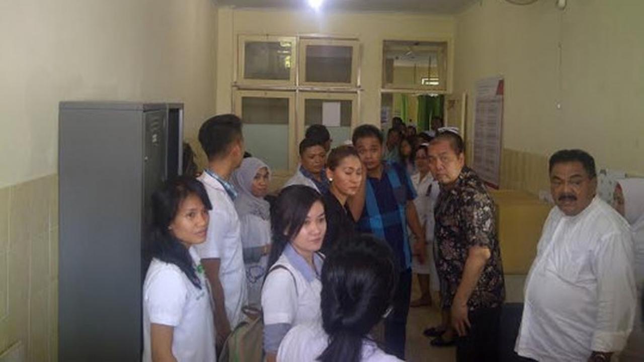 Inul Daratista kunjungi keluarga korban kebakaran Inul Vizta Manado