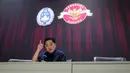 <p>Ketua Umum PSSI, Erick Thohir memberikan keterangan kepada wartawan saat konferensi pers perihal pembentukan Satgas PSSI yang berlangsung di GBK Arena, Senayan, Jakarta, Jumat (28/04/2023). (Bola.com/Bagaskara Lazuardi)</p>