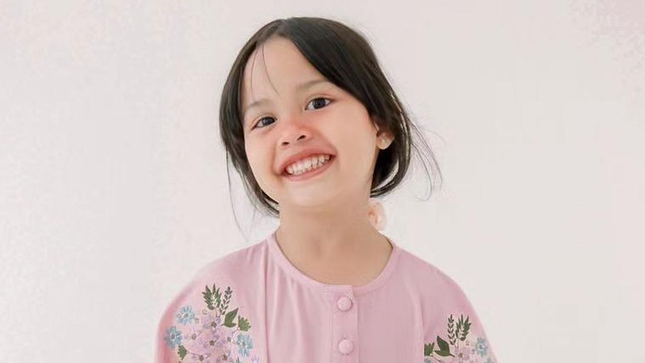 10 Dress Anak Perempuan Terbaru 2024 untuk Lebaran, Ini Rekomendasinya