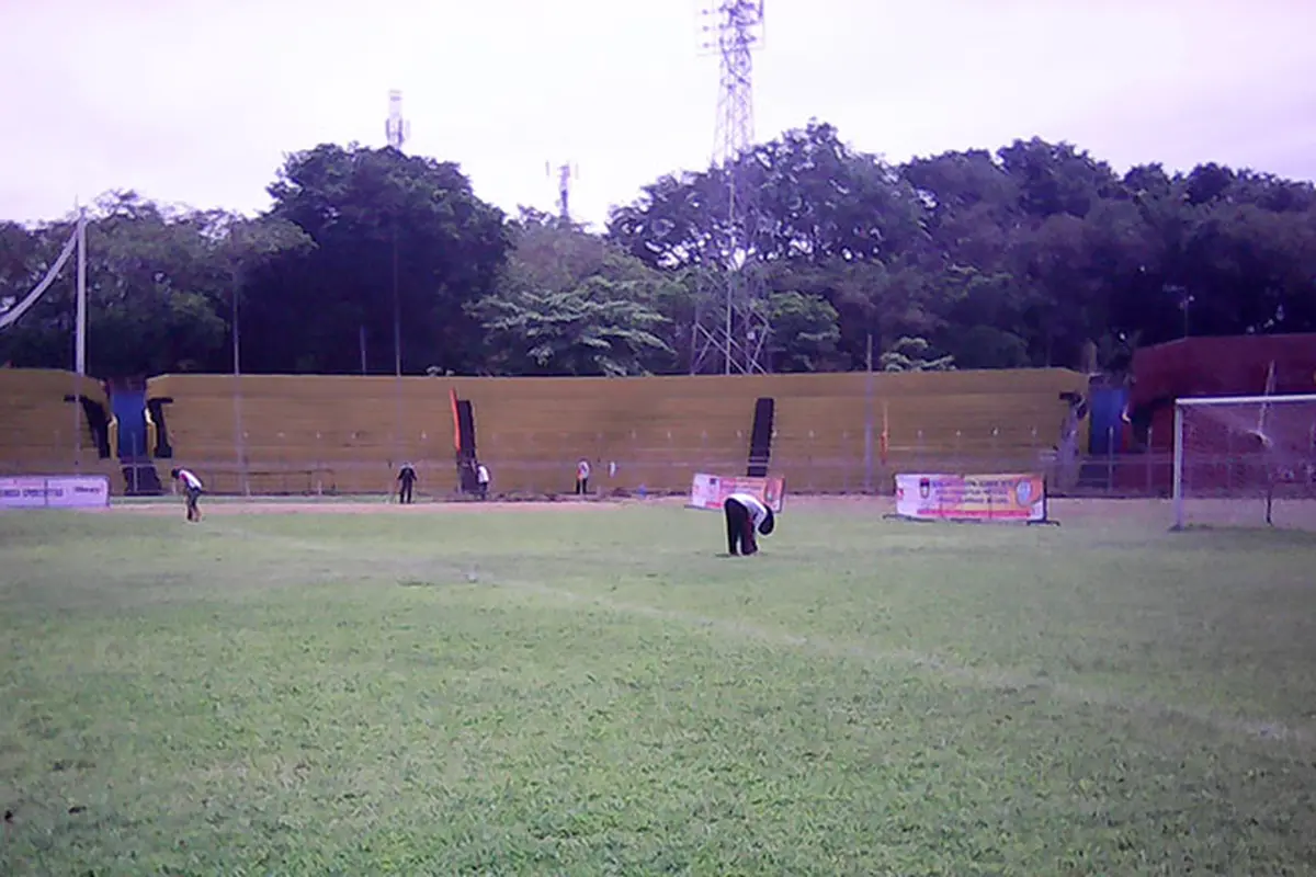 Stadion H. Agus Salim