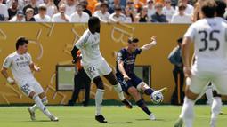 Fabian Ruiz jadi bintang utama dengan torehan dua gol, sementara Ousmane Dembele dan Goncalo Ramos masing-masing menyumbang satu gol untuk melengkapi pesta gol Les Parisiens. (AP Photo/Adam Hunger)