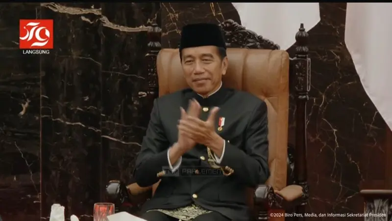 Presiden Joko Widodo (Jokowi) dalam Sidang Tahunan MPR dan Sidang Bersama DPR dan DPD, di Jakarta, Jumat (16/8/2024).