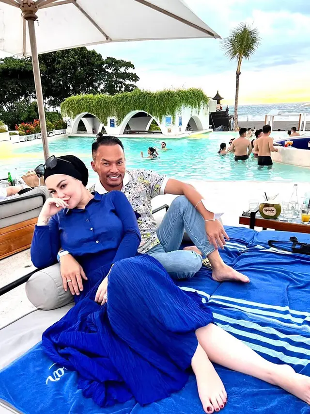 7 Potret Terbaru Jennifer Dunn dan Faisal Haris yang Masih Kerap Jadi Sorotan