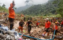 FOTO: Potret Bencana Tanah Longsor Pekalongan, Korban Tewas Bertambah Jadi 21 Orang
