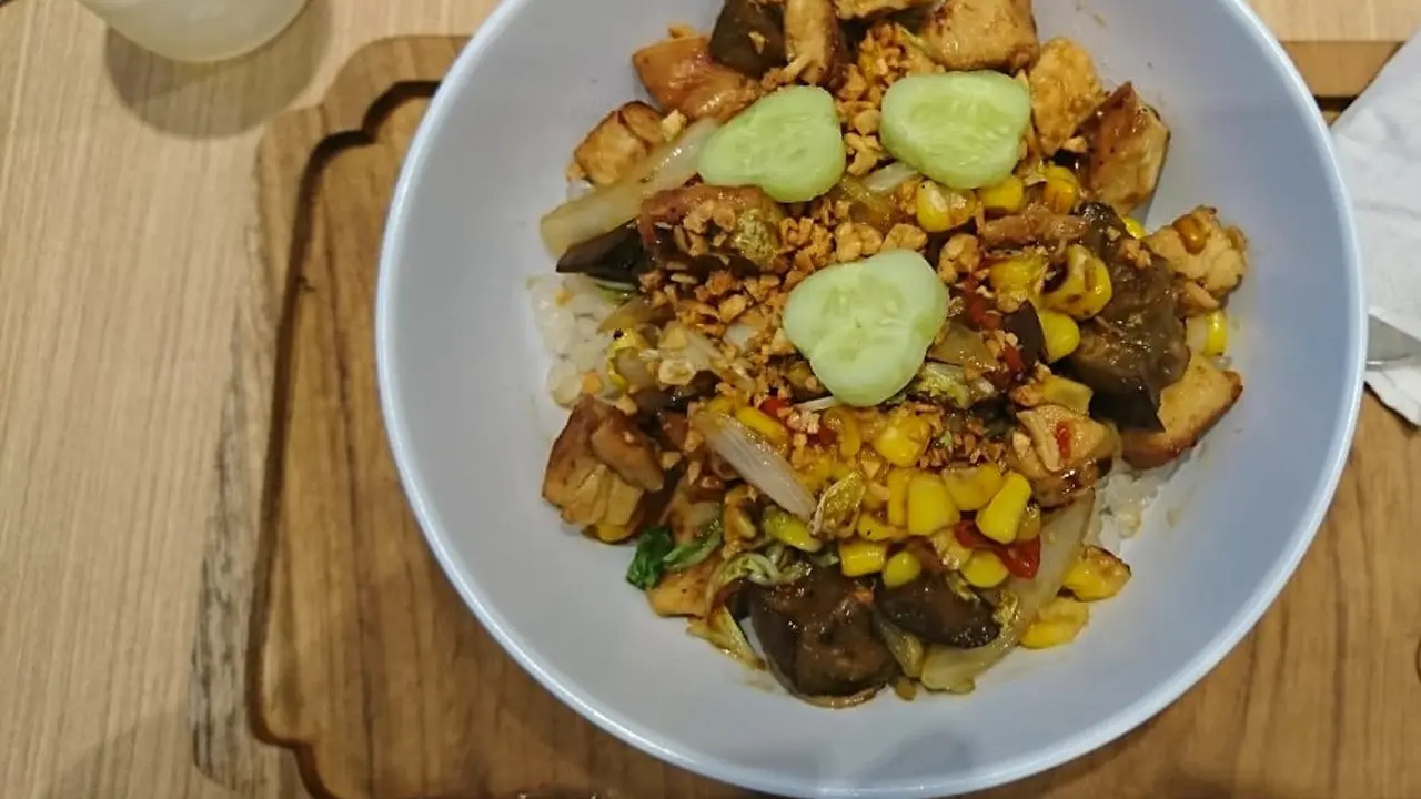 Nikmatnya Semangkuk Donburi Rendah Kalori di Restoran Kyuri