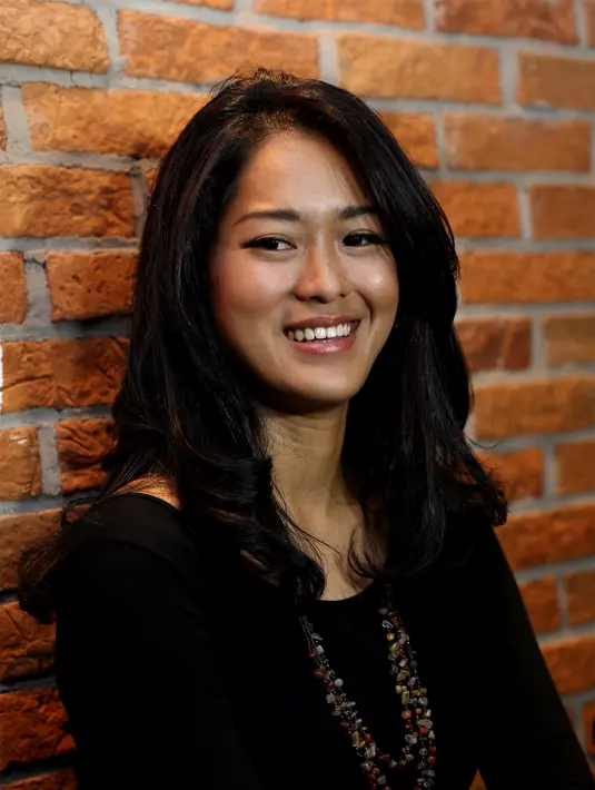 Prisia memang terkenal dengan karakter tomboy, Pricia pernah bergabung dengan grup pencak silat disekolahnya, lalu ia menamatkan pendidikannya di Universitas Jerman.  (Andy Masela/Bintang.com)