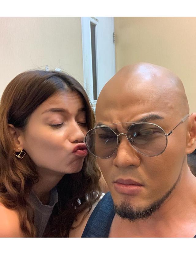 Potret mesra Deddy Corbuzier dan Sabrina Chairunnisa