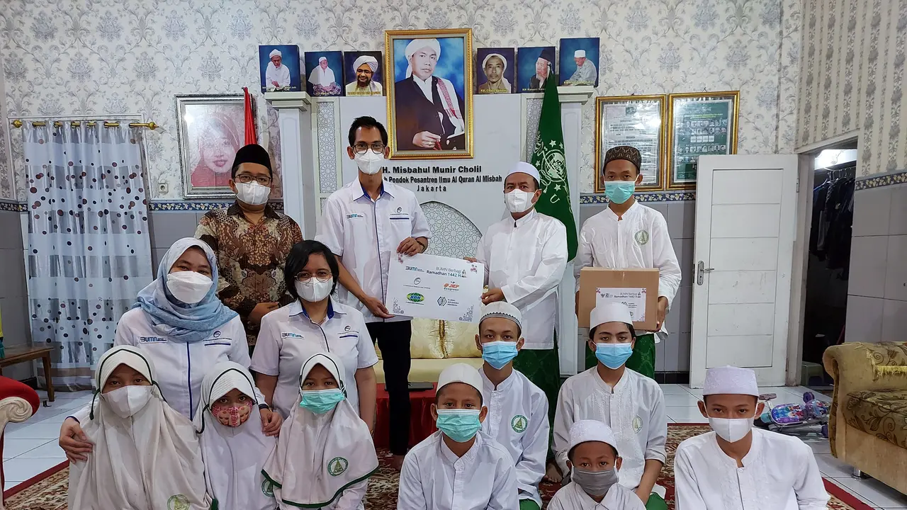 PT PPA memanfaatkan momen Ramadan untuk berbagi kepada sesama melalui penyaluran 2.400 paket sembako, santunan, dan takjil ke sejumlah lokasi di Jabodetabek.
