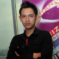 Bondan Prakoso dipercaya untuk pertama kali menjadi salah satu pengisi original soundtrack  (OST) film yang dibintangi Yama Carlos, Para Pemburu Gajah, Jakarta, Rabu (18/6/2014) (Liputan6.com/Andrian M Tunay)