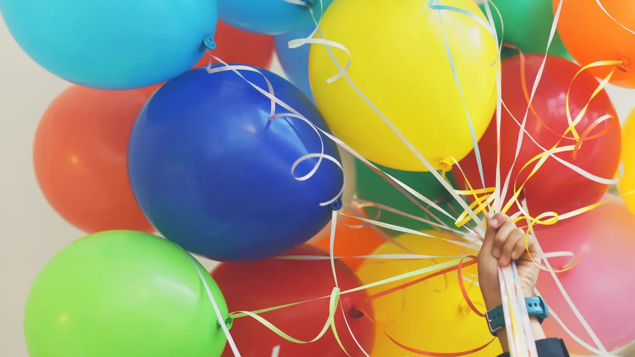 Ilustrasi Buket Balon (Unsplash/Gaelle Marcel)