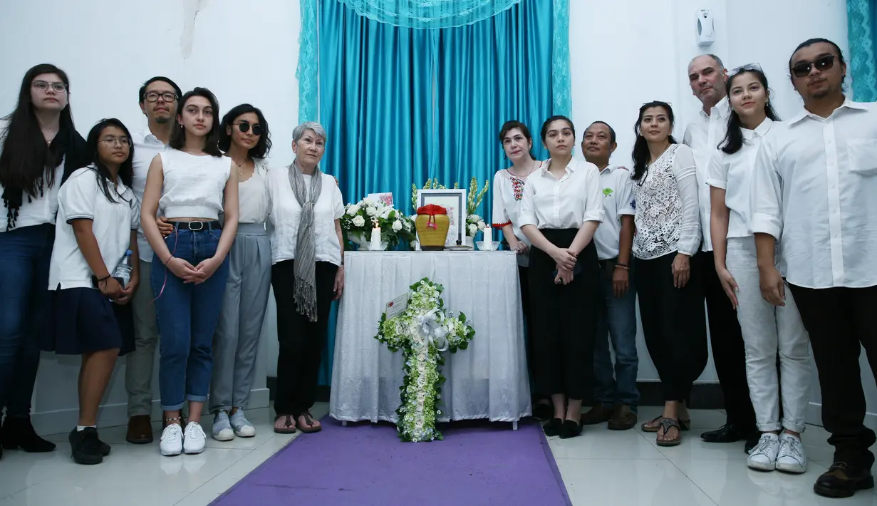 Setelah selesai, maka abu tersebut akan diberikan kepada keluarga. (Nurwahyunan/Bintang.com)