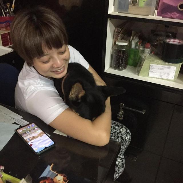 Leony Vitria Hartanti