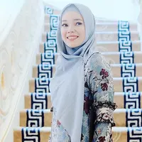 Dewi Sandra ajak orang lain menjaga alam. (Instagram/dewisandra)