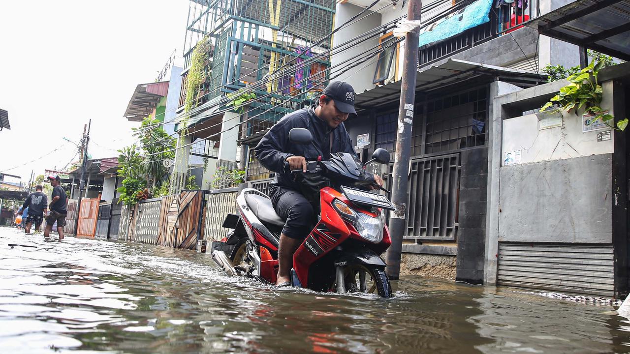 Banjir di Jakarta belum surut