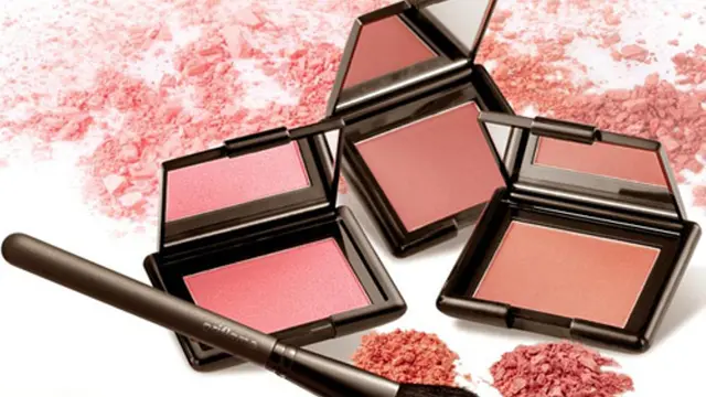 Trik Jika Kehabisan Blush On