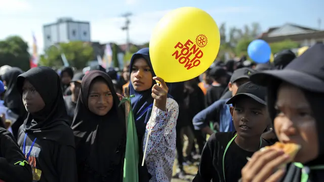 Anak di Pidie Divaksin Polio