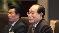 Kim Yong-nam, delegasi tertinggi Korea Utara yang akan datang ke Seoul. Foto diambil pada tahun 2010, kala Ketua Parlemen Korea Utara itu berkunjung ke China ( AFP PHOTO / Tomohisa Kato / POOL TOMOHISA KATO / POOL / AFP)