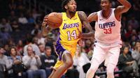 Lakers menyudahi masa pramusim dengan menundukkan tim sekota, Clippers, 111-104 di Staples Center, Sabtu (14/10/2017) pagi WIB. (Twitter/LA Lakers)