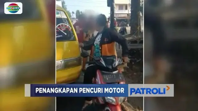Seorang pencuri motor yang lolos dari kejaran warga akhirnya diciduk polisi, saat kabur dengan angkutan kota di Padang Sidempuan, Sumatra Utara.