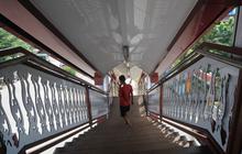 FOTO: Melihat Lebih Dekat JPO Estetik di Marunda, Dilengkapi Lift dan Kamera CCTV