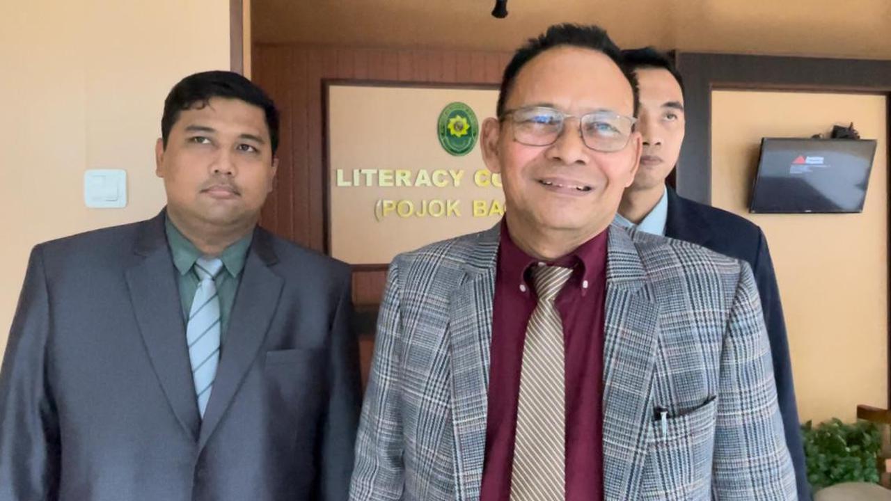 Kuasa Hukum Jokowi Siap Beri Jawaban Gugatan Citizen Lawsuit 2 Alumnus UGM, Begini Katanya
