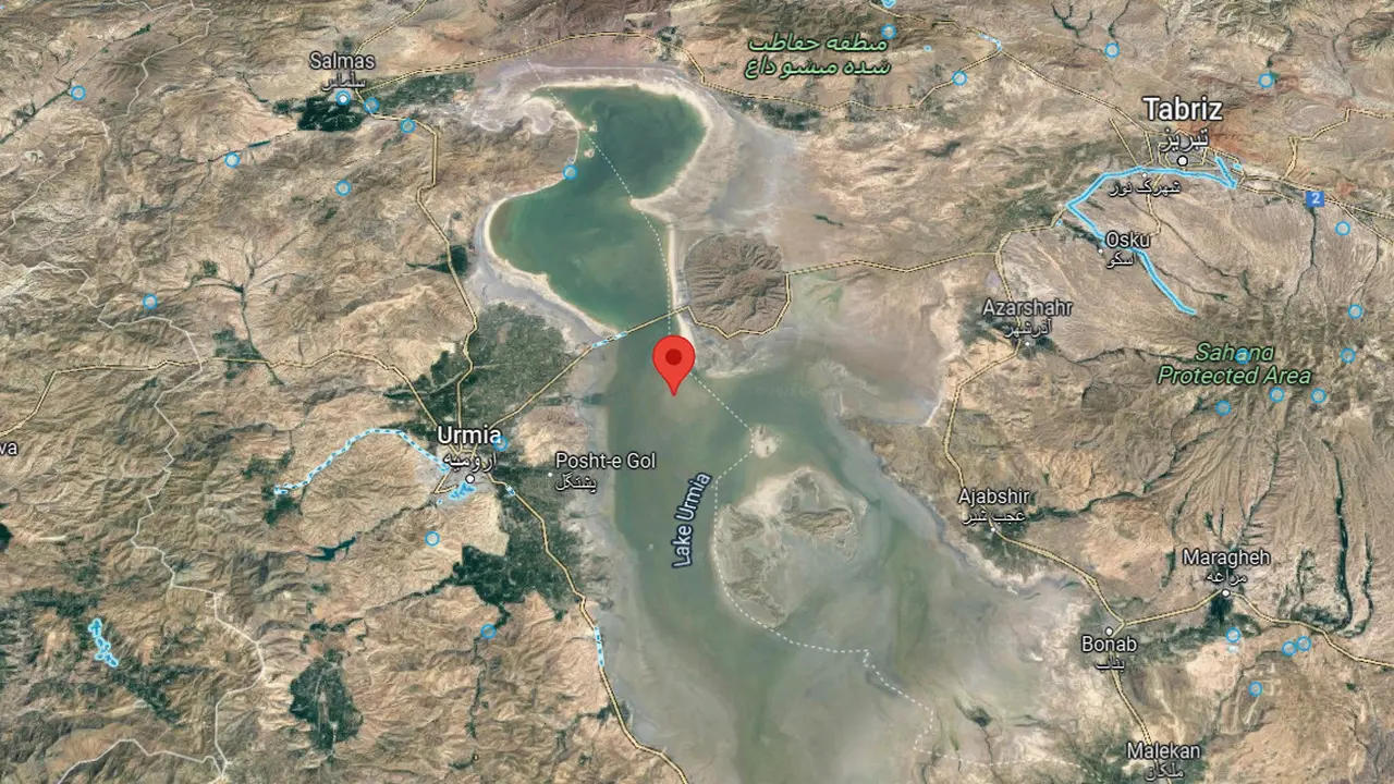 Danau Urmia yang mengering di Iran.