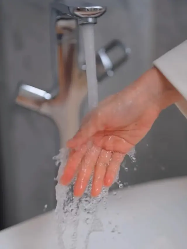 Jessica Mila saat momen mandi (Instagram/jscmila)